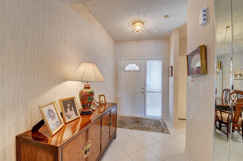 WHISPER WALK SEC E CONDO - Residential