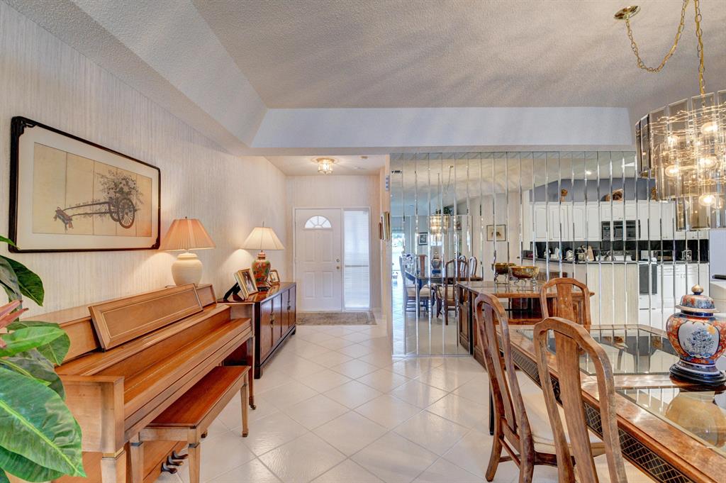 WHISPER WALK SEC E CONDO - Residential