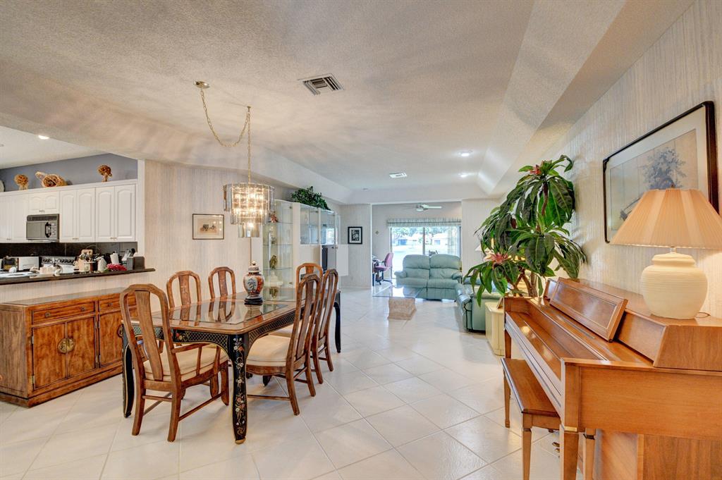 WHISPER WALK SEC E CONDO - Residential