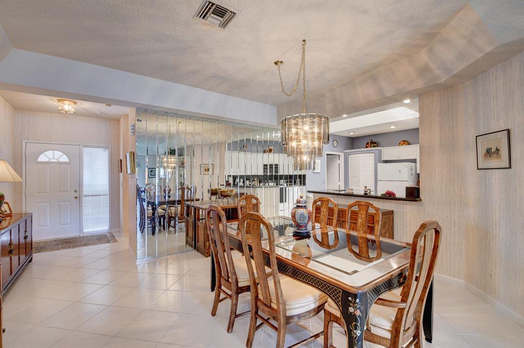 WHISPER WALK SEC E CONDO - Residential