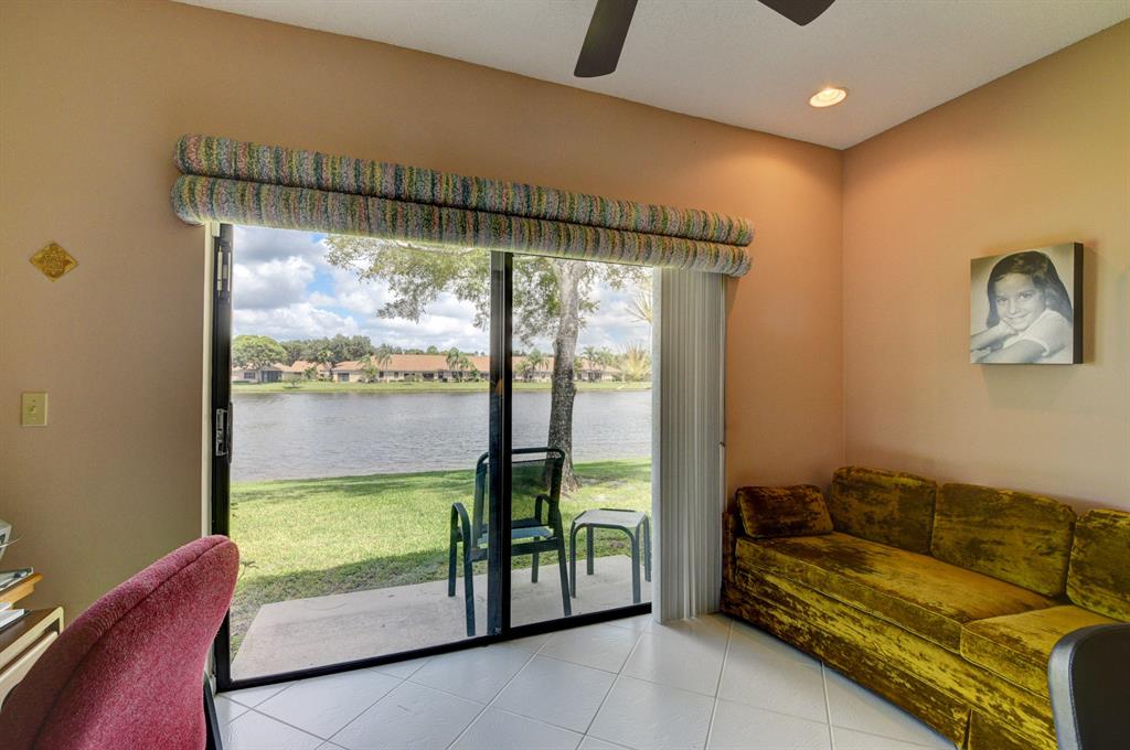 WHISPER WALK SEC E CONDO - Residential