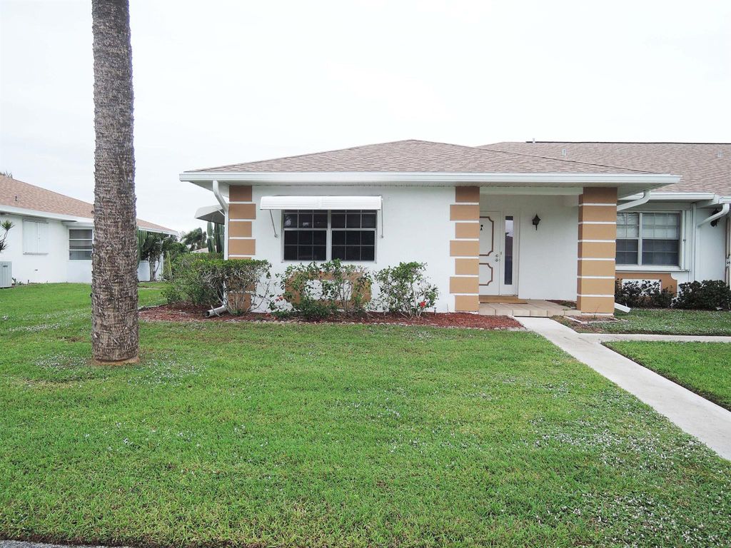 Photo of 1232 S Lakes End Drive #A, Fort Pierce, FL 34982 (MLS # R10944494)
