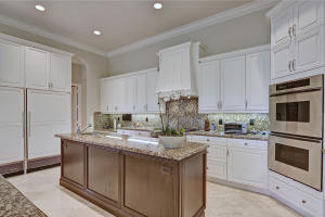 ROYAL PALM YACHT & COUNTR - Residential