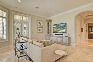 ROYAL PALM YACHT & COUNTR - Residential