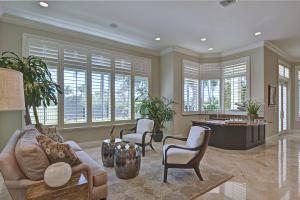 ROYAL PALM YACHT & COUNTR - Residential