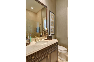 ROYAL PALM YACHT & COUNTR - Residential