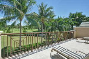 ROYAL PALM YACHT & COUNTR - Residential