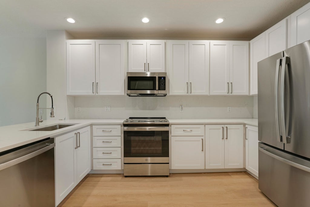 Photo of 3416 W Community Drive, Jupiter, FL 33458 (MLS # B26088730)