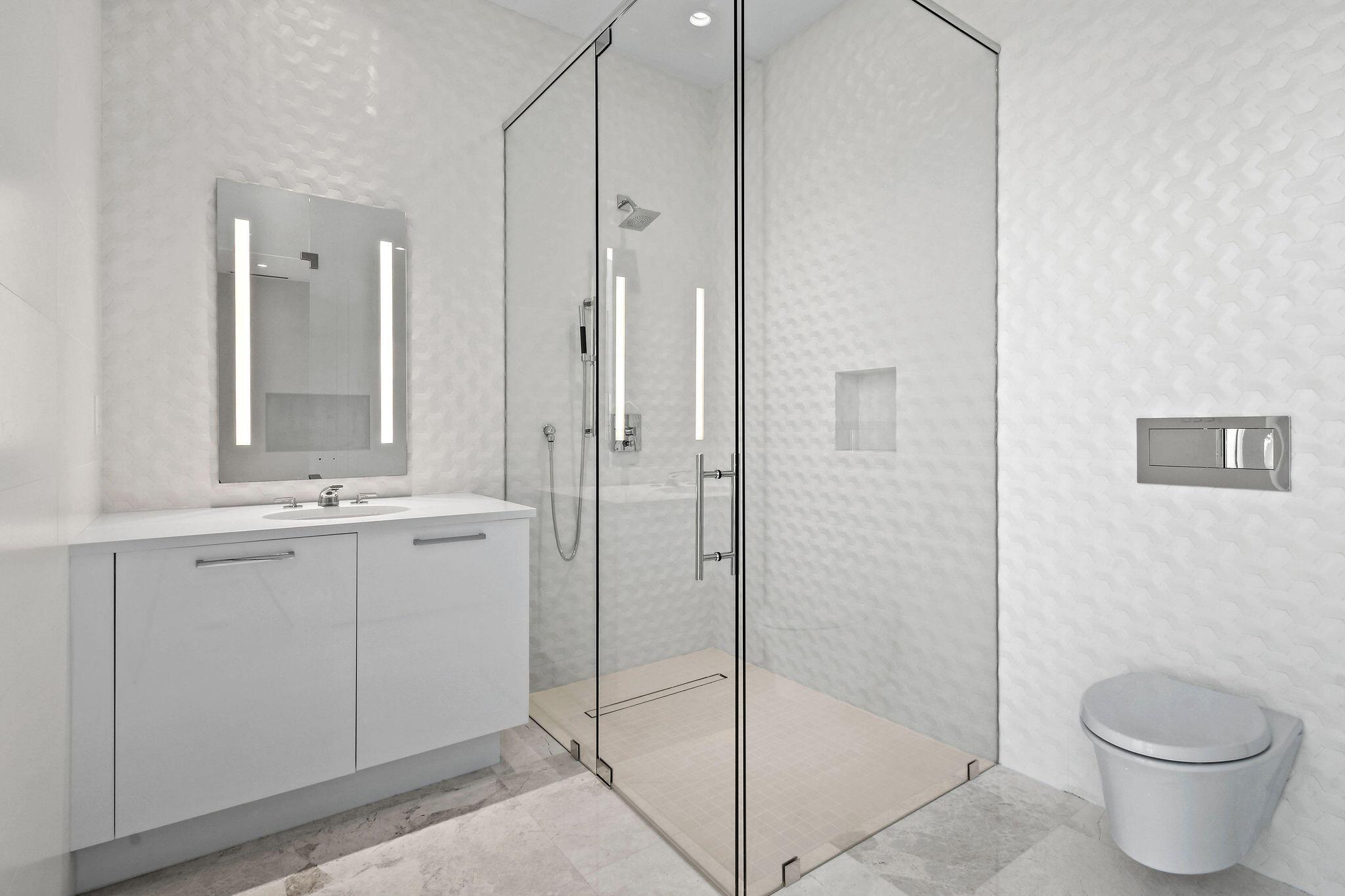 HARBOR PLACE - Residential