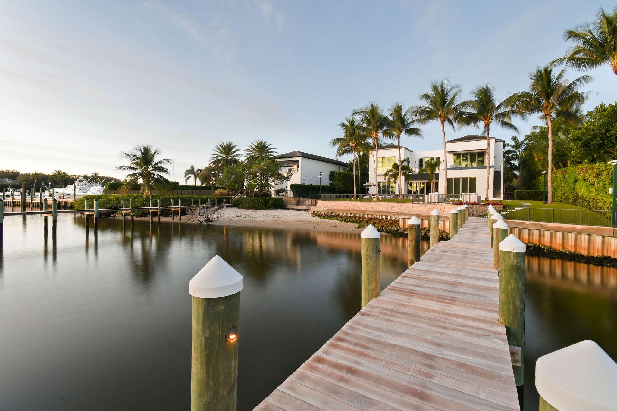 HARBOR PLACE - Residential