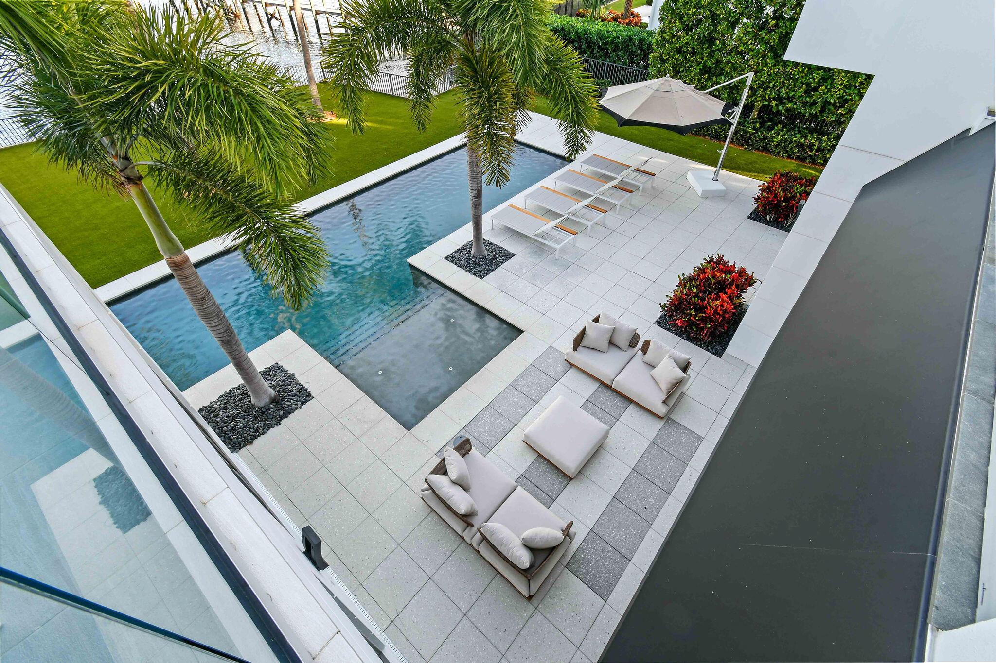 HARBOR PLACE - Residential