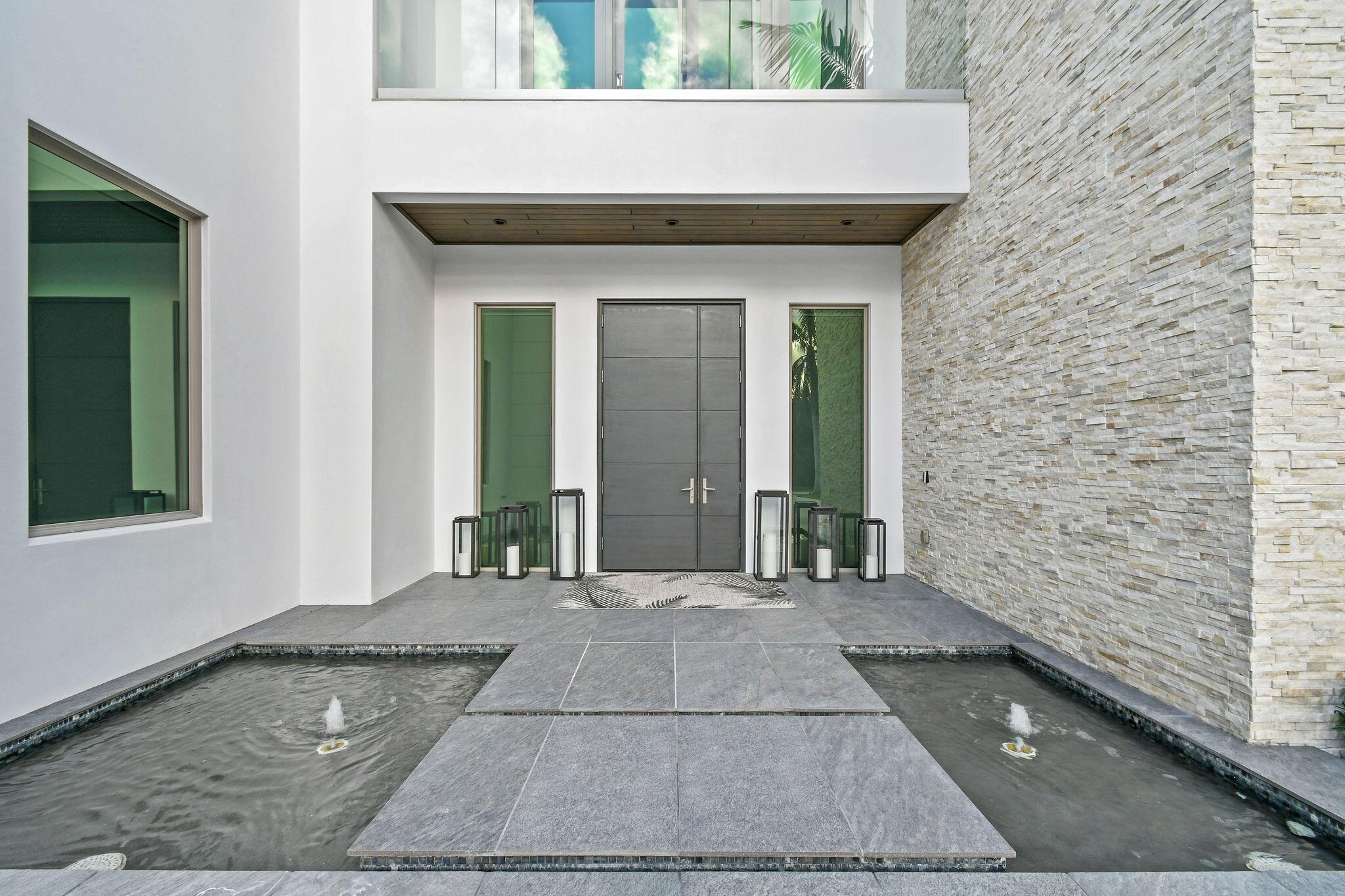 HARBOR PLACE - Residential