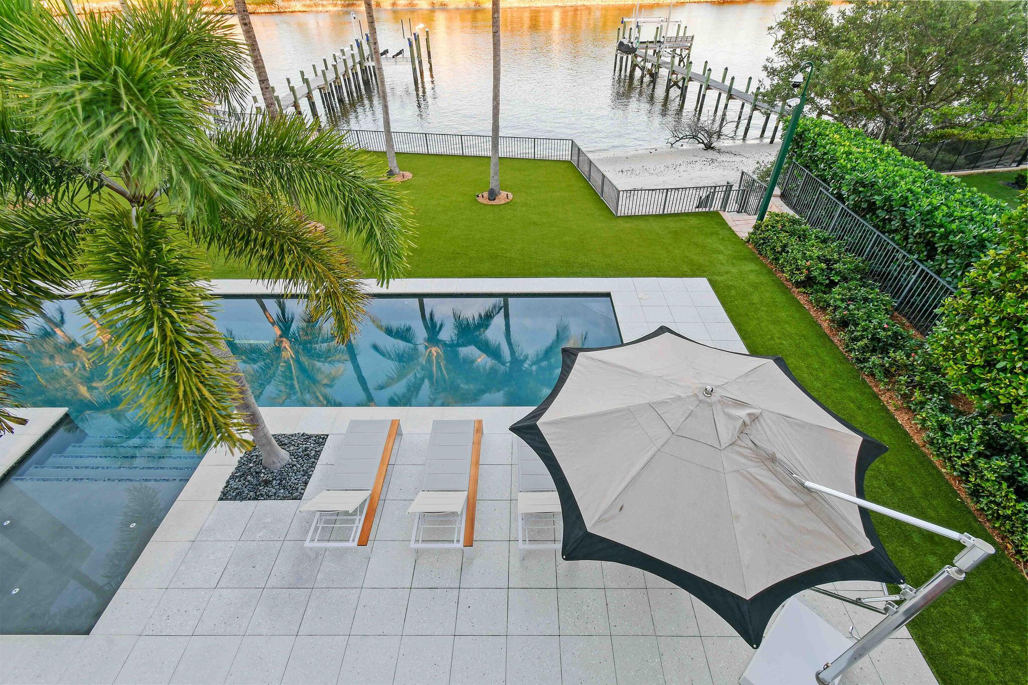 HARBOR PLACE - Residential