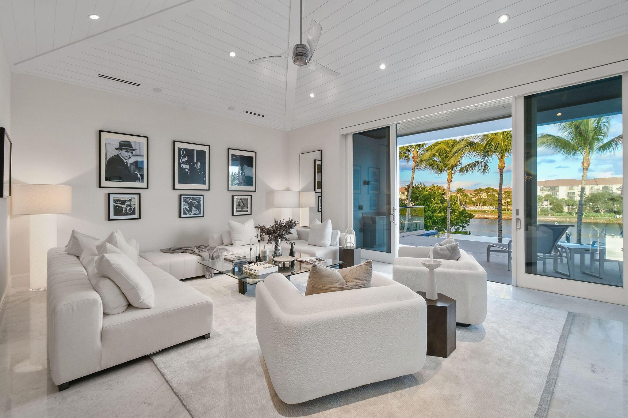 HARBOR PLACE - Residential