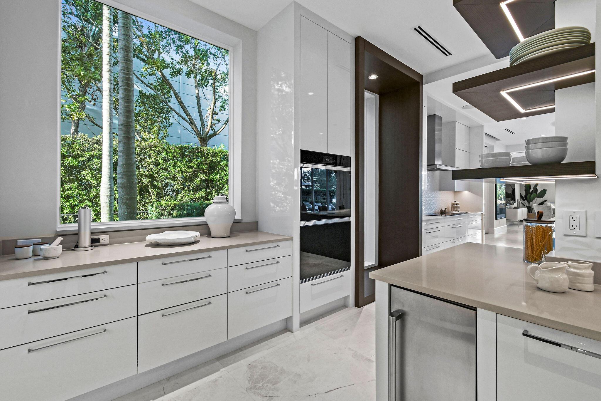 HARBOR PLACE - Residential