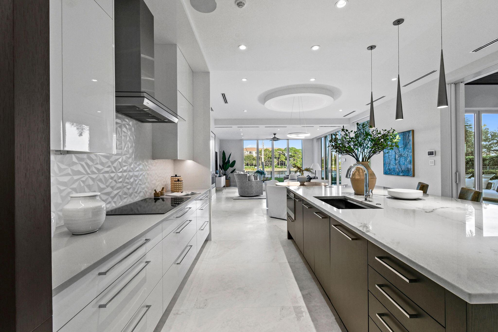 HARBOR PLACE - Residential