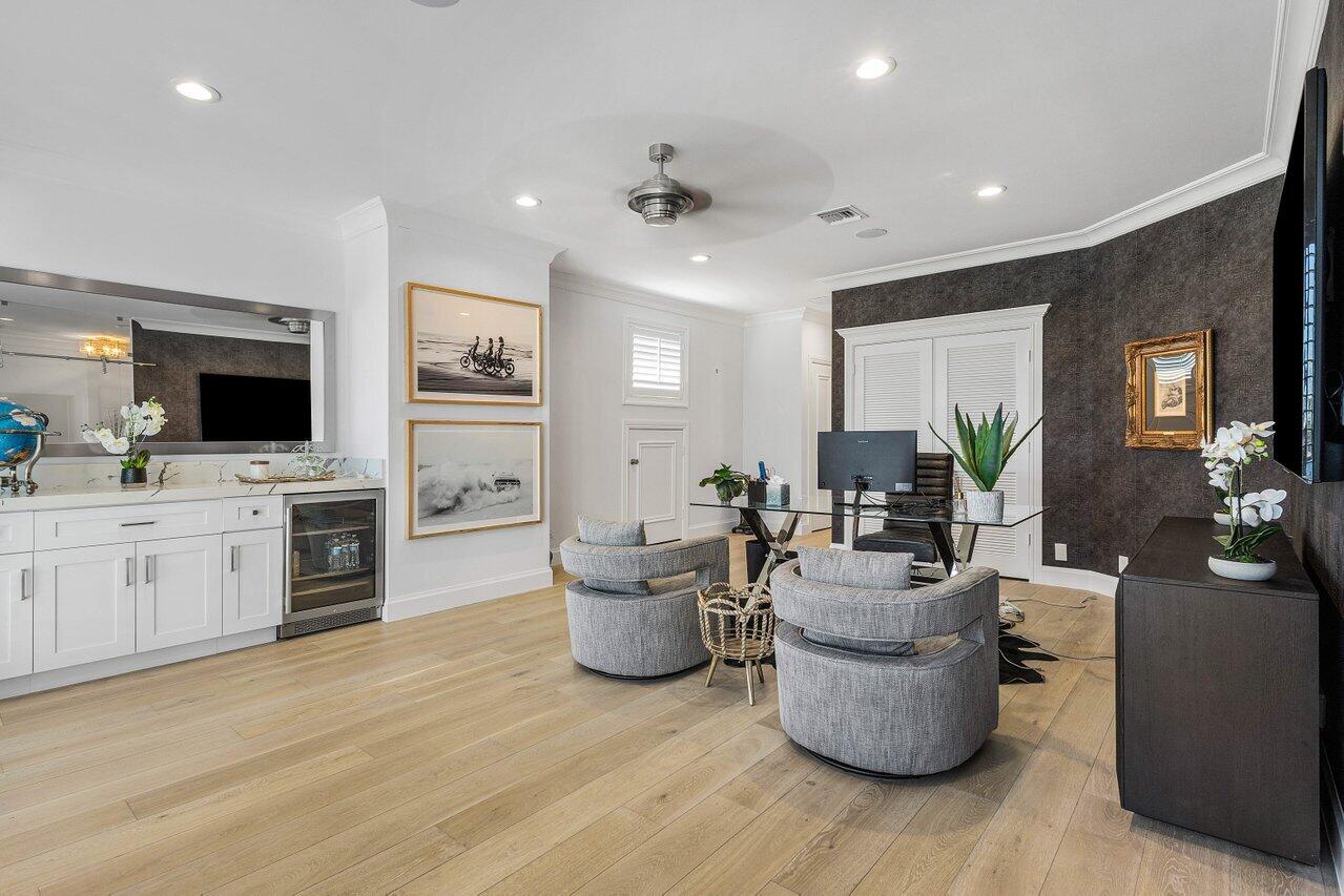 CAPTAINS KEY - Residential