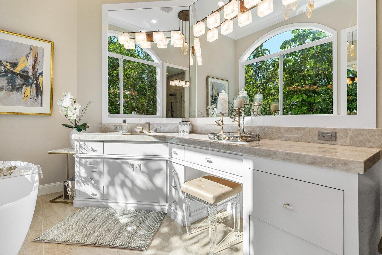 CAPTAINS KEY - Residential