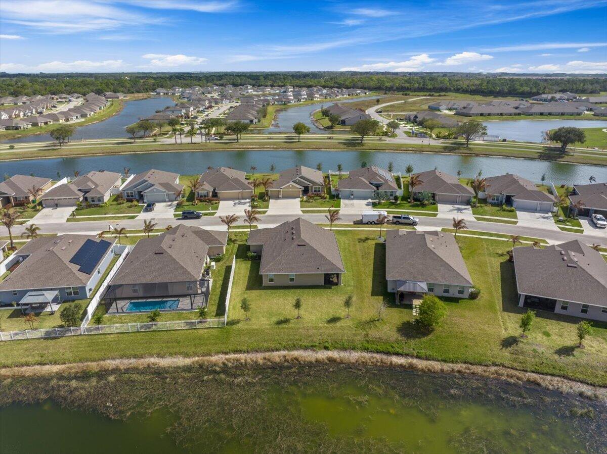 WATERSTONE PHASE ONE - Residential