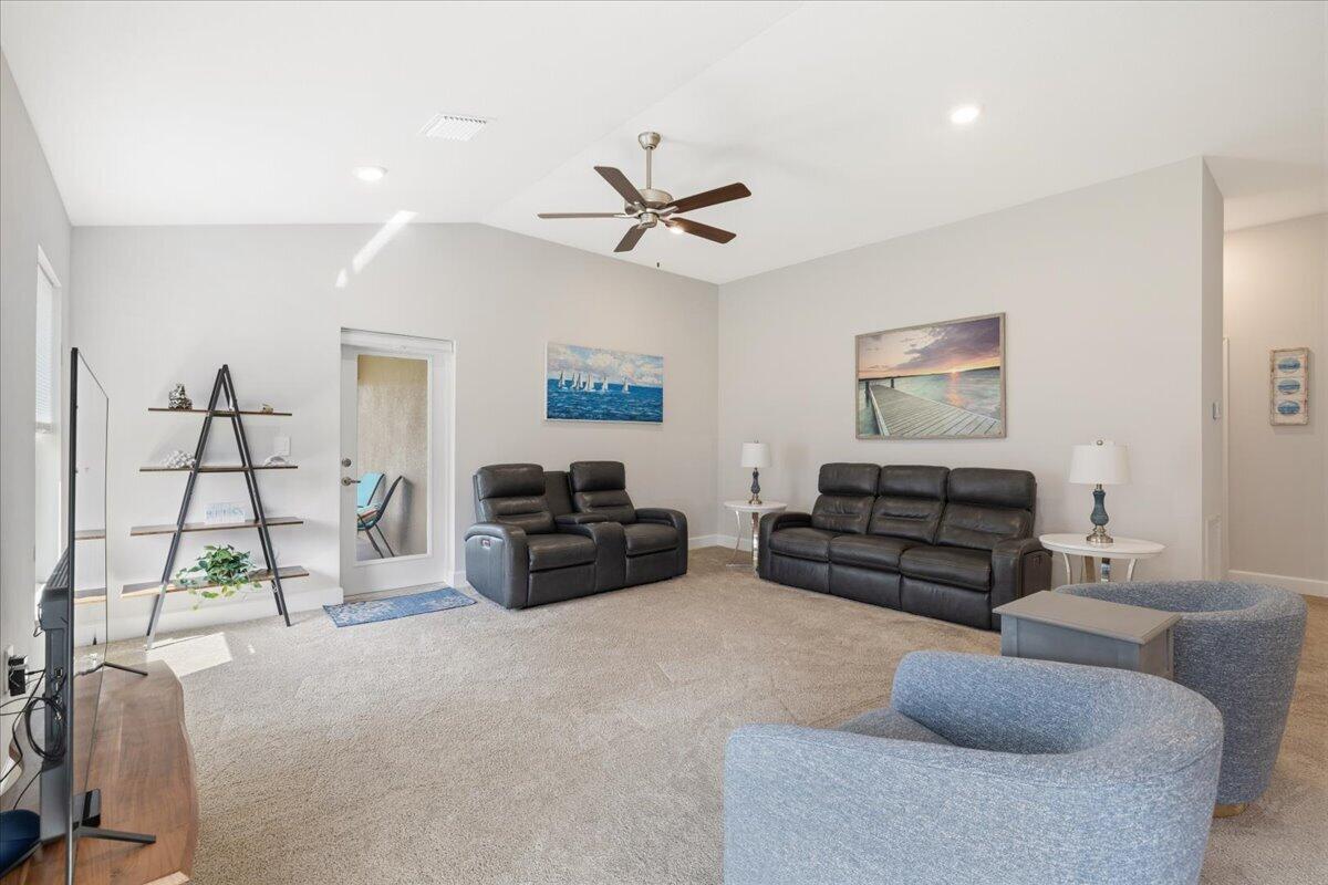 WATERSTONE PHASE ONE - Residential