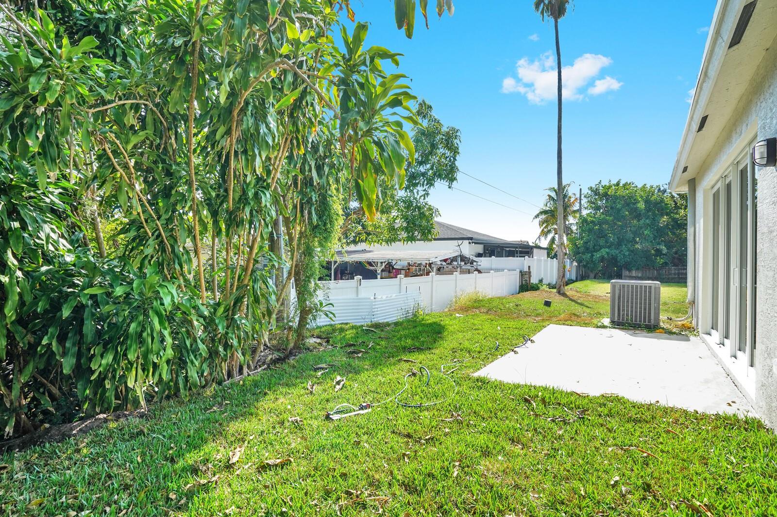 Tropical Terrace - Residential