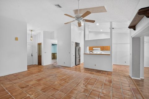 Tiny photo for 5052 ARBOR GLEN Circle, Lake Worth, FL 33463 (MLS # B26051988)
