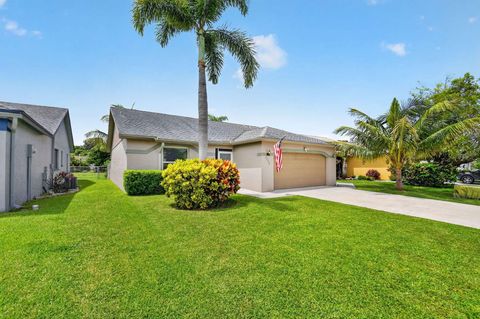 Tiny photo for 5052 ARBOR GLEN Circle, Lake Worth, FL 33463 (MLS # B26051988)