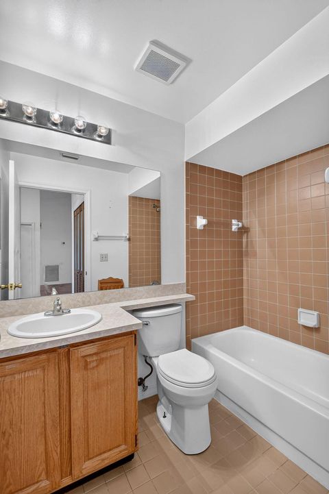 Tiny photo for 5052 ARBOR GLEN Circle, Lake Worth, FL 33463 (MLS # B26051988)