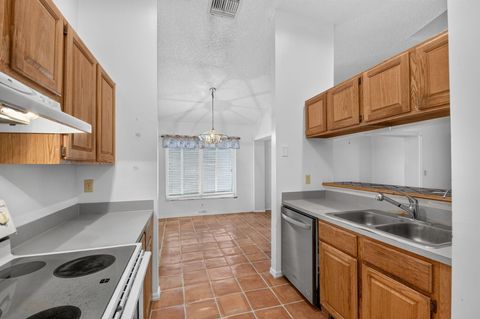 Tiny photo for 5052 ARBOR GLEN Circle, Lake Worth, FL 33463 (MLS # B26051988)