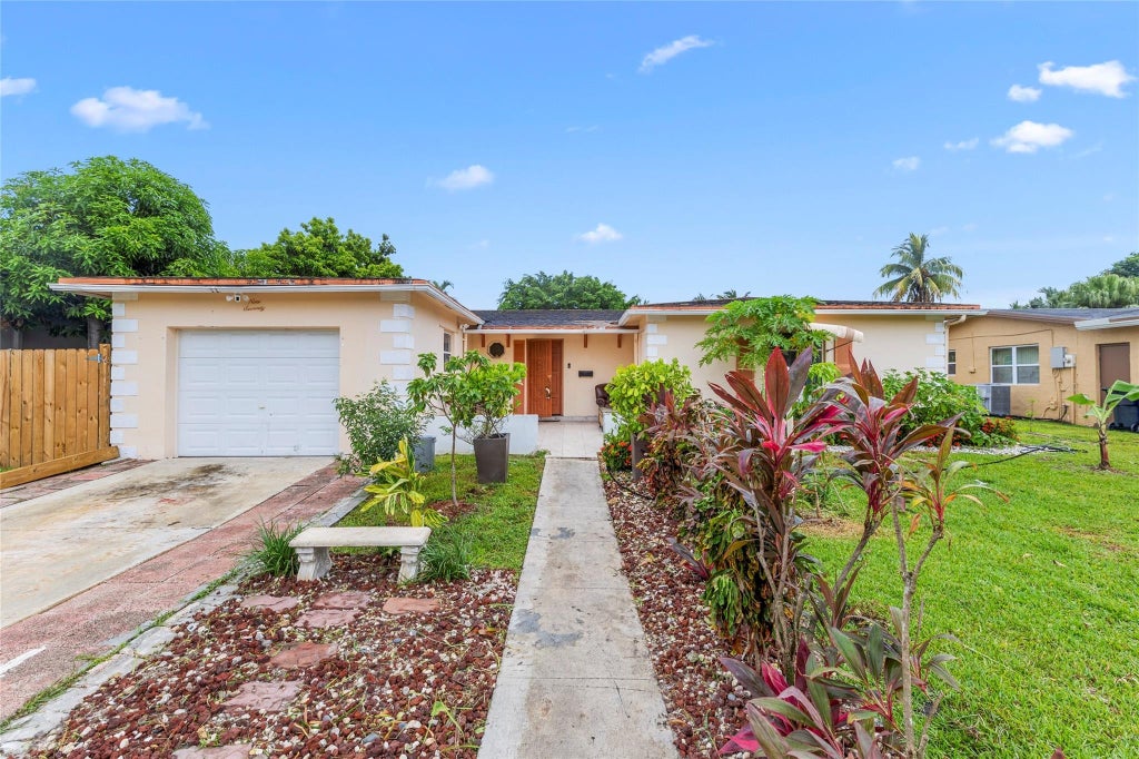 Photo of 970 SW 67TH Avenue, North Lauderdale, FL 33068 (MLS # B26094265)