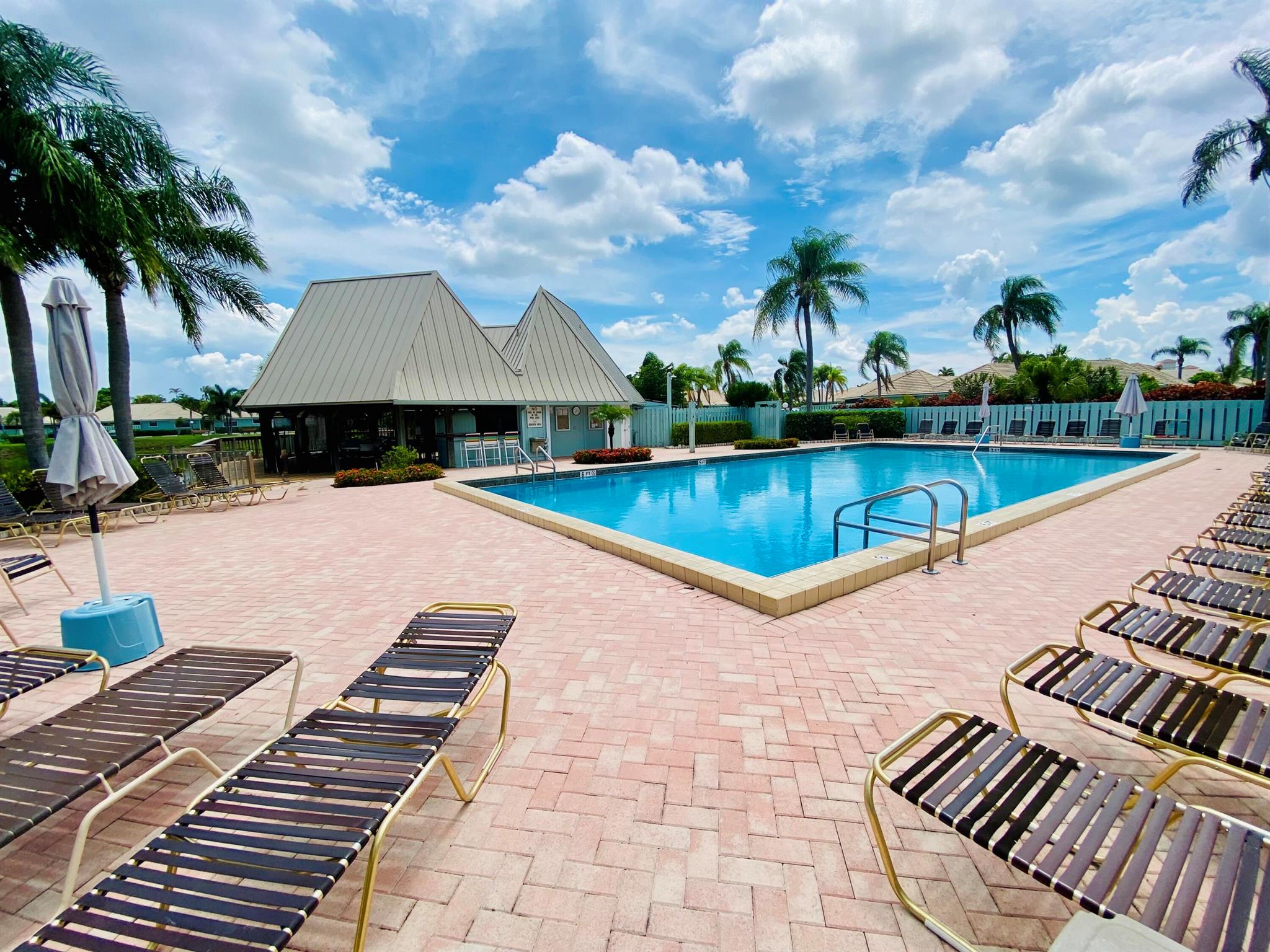 BELLA VISTA - Residential Lease