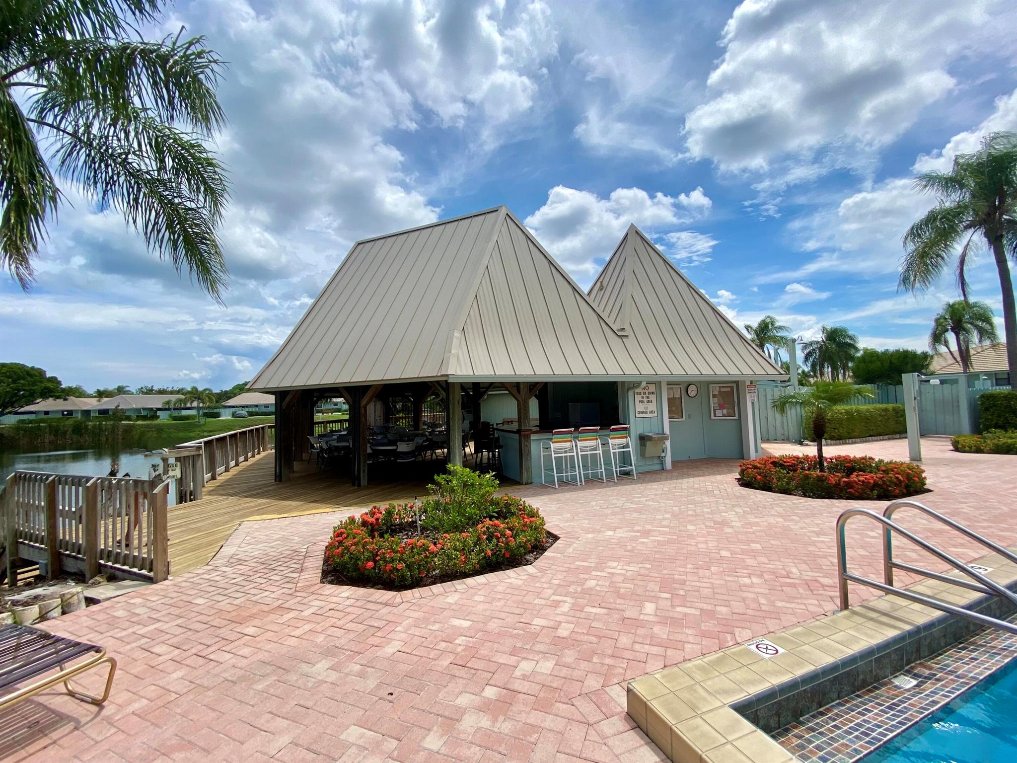 BELLA VISTA - Residential Lease
