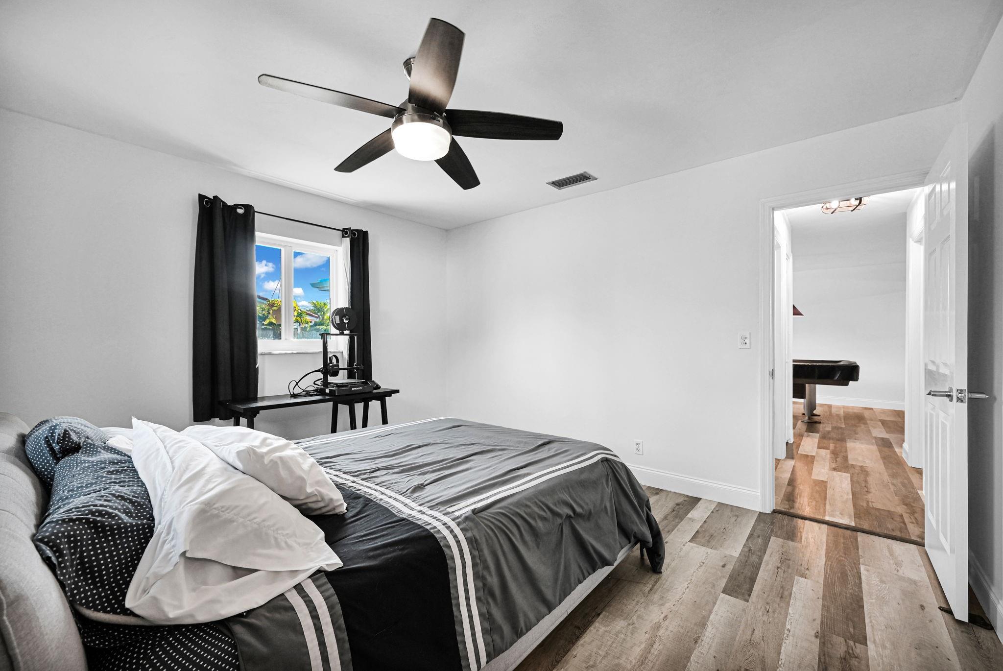 Coral Spgs Lakes 68-12 B - Residential