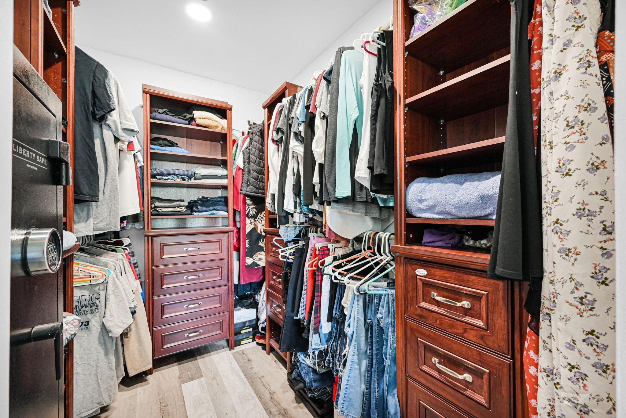 Coral Spgs Lakes 68-12 B - Residential