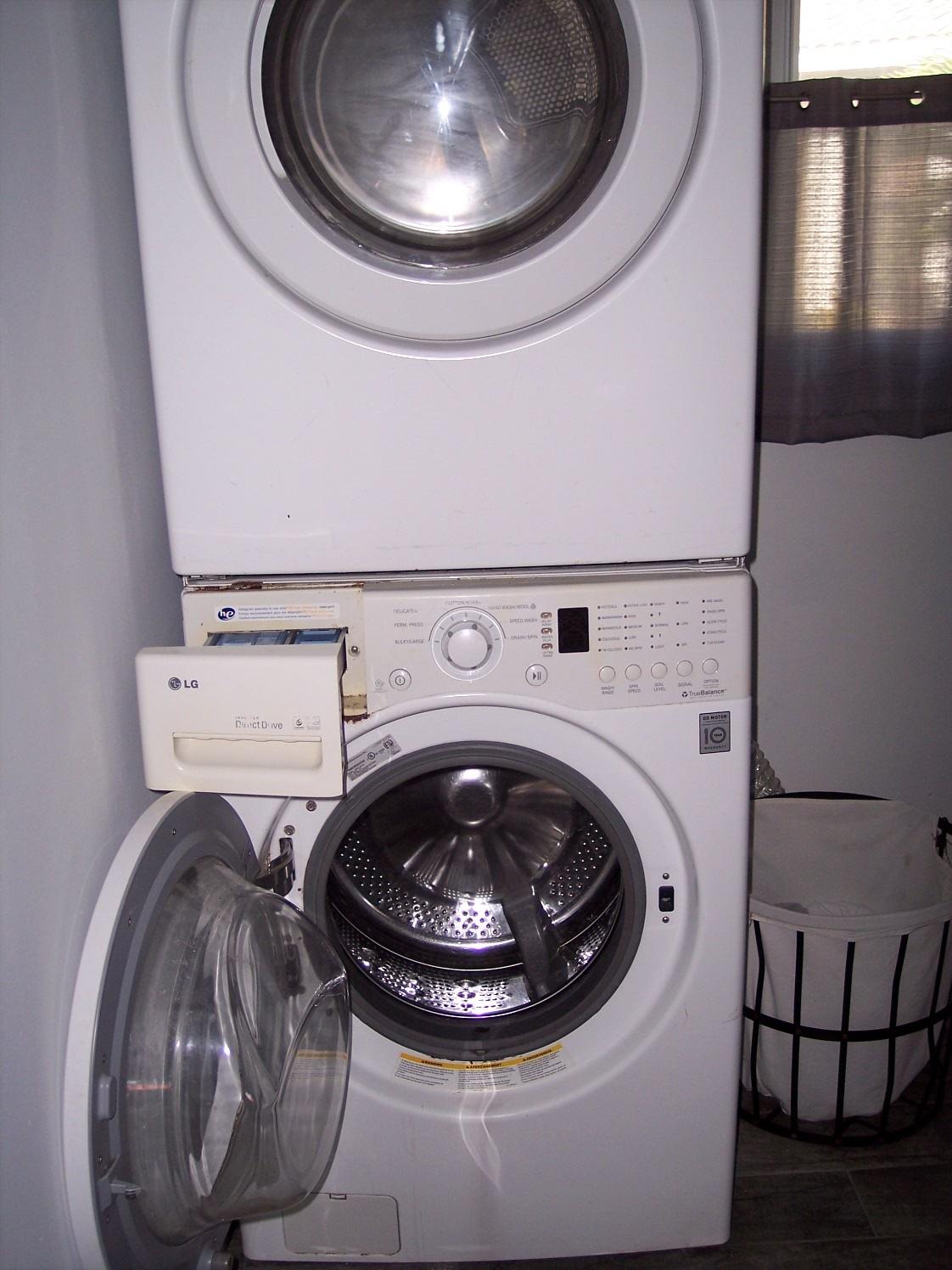 Coral Spgs Lakes 68-12 B - Residential