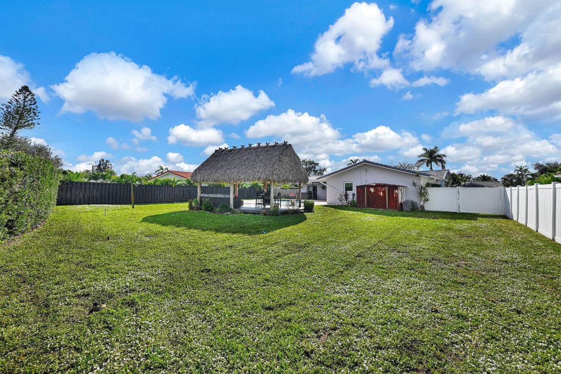 Coral Spgs Lakes 68-12 B - Residential