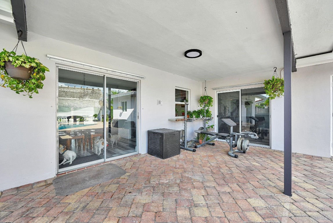 Coral Spgs Lakes 68-12 B - Residential