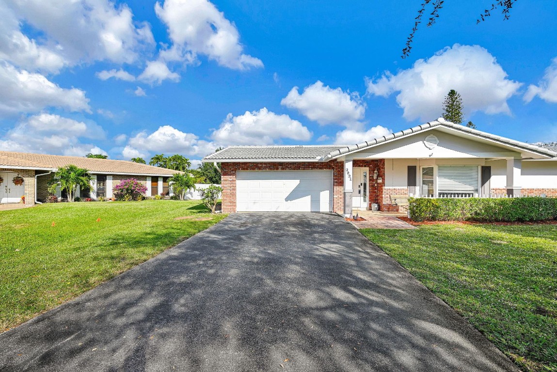 Coral Spgs Lakes 68-12 B - Residential