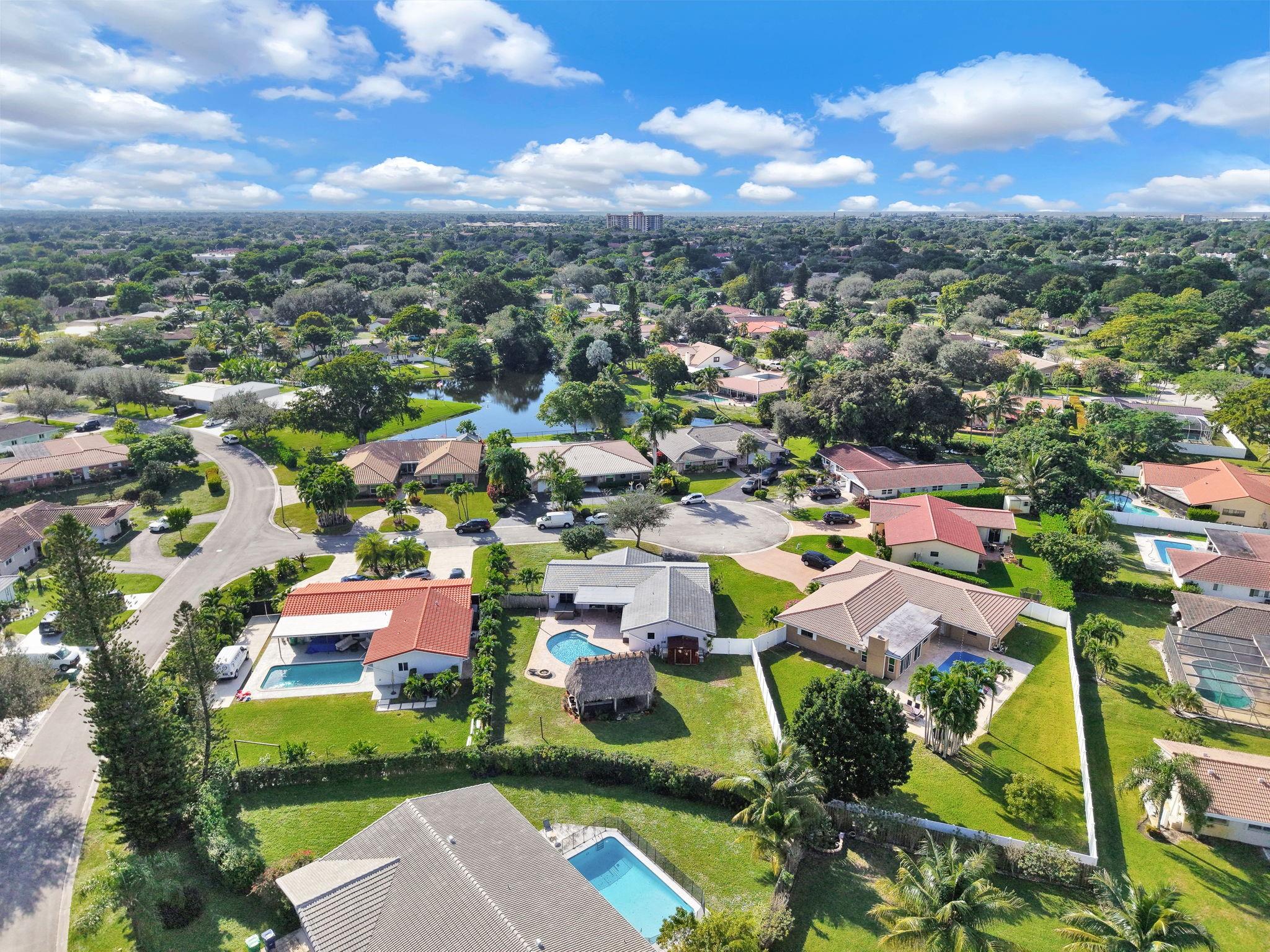 Coral Spgs Lakes 68-12 B - Residential