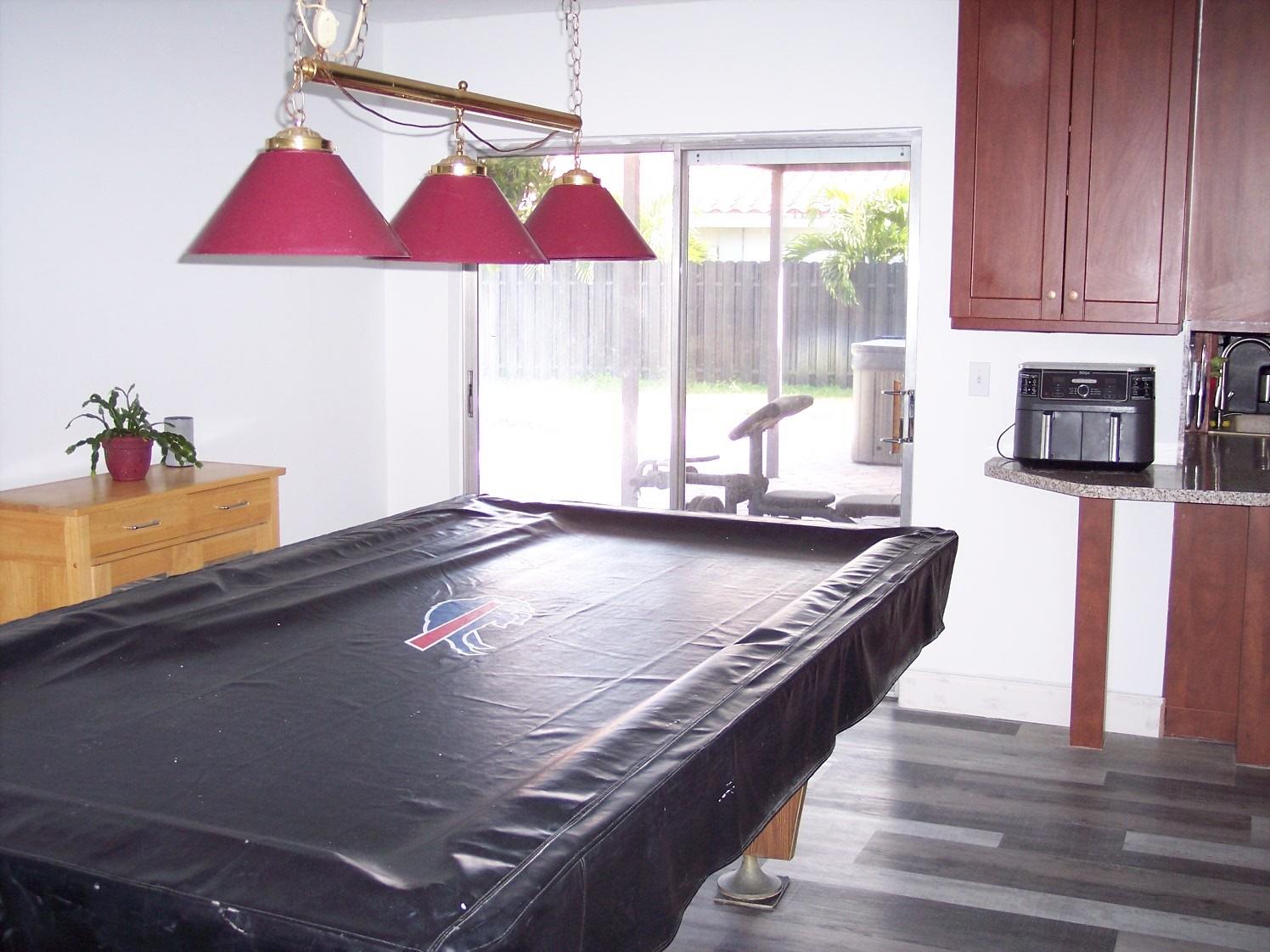 Coral Spgs Lakes 68-12 B - Residential