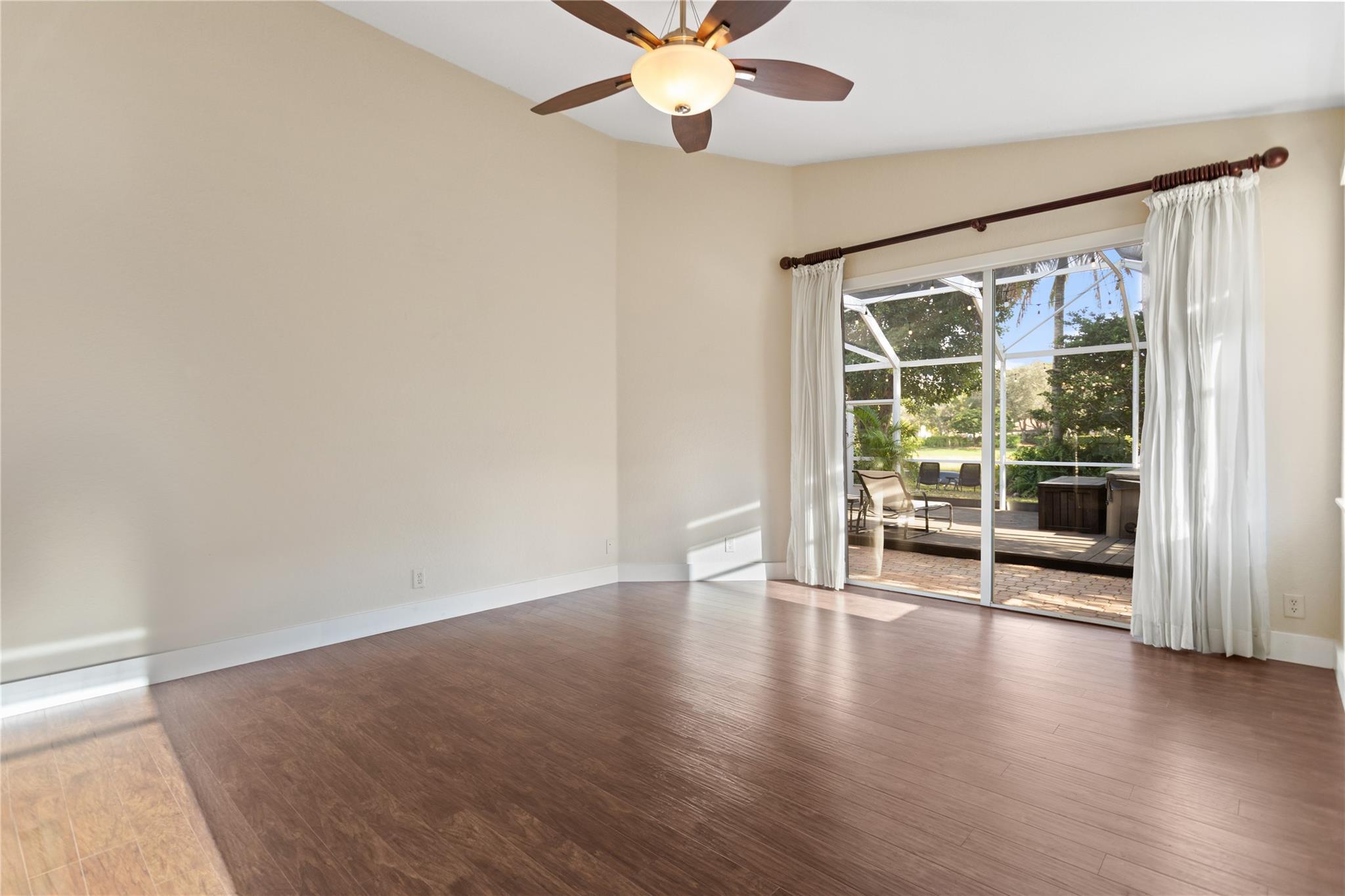 COVE III - Residential