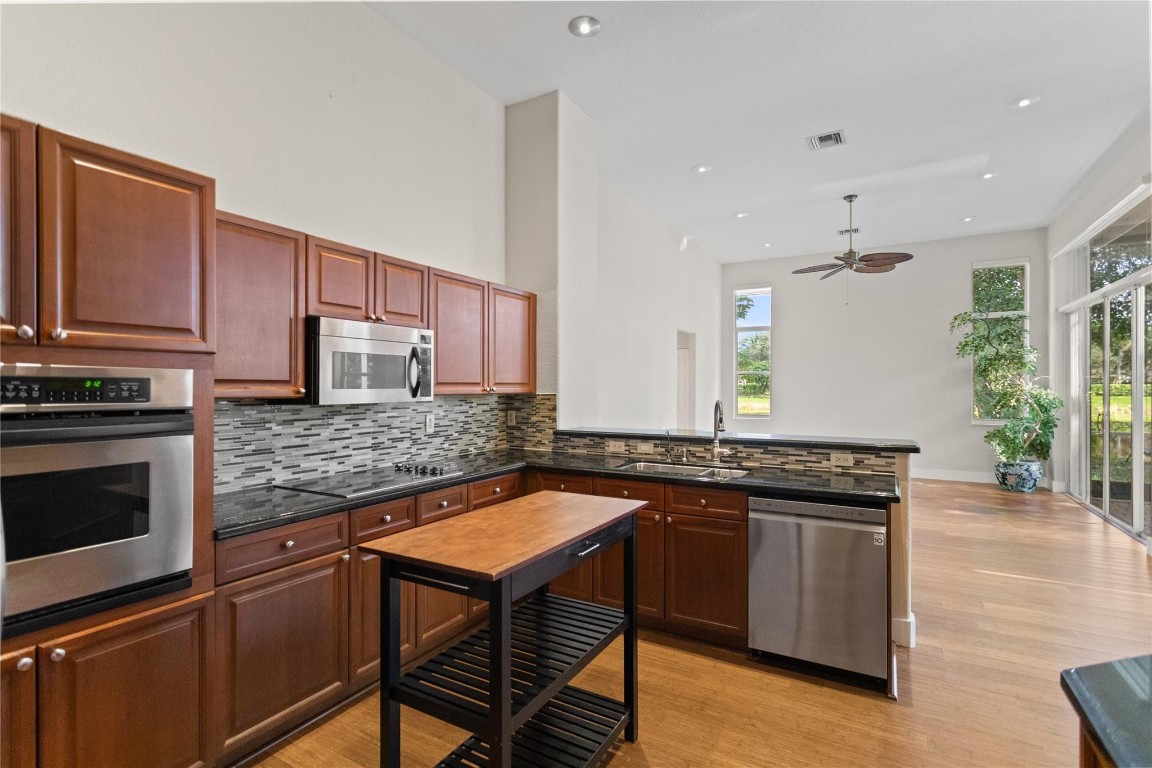 COVE III - Residential