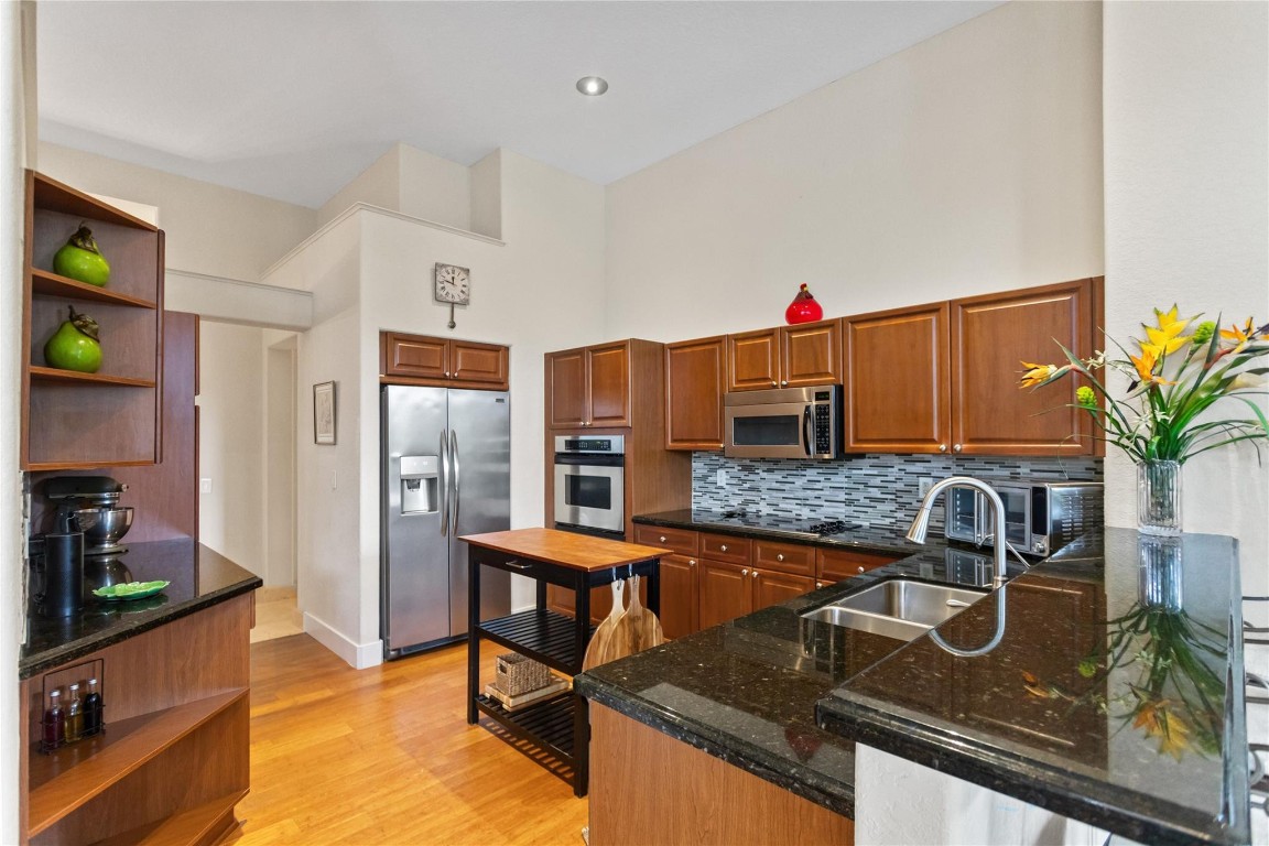 COVE III - Residential