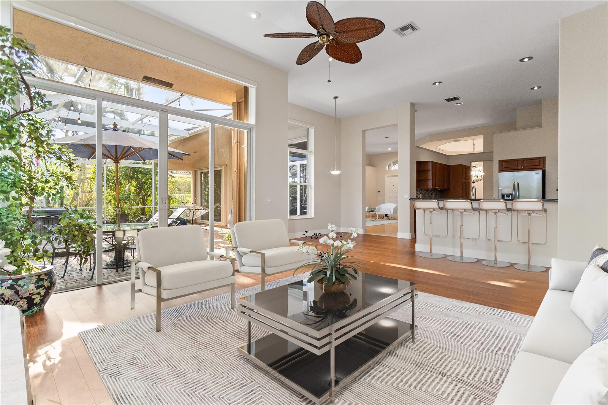 COVE III - Residential