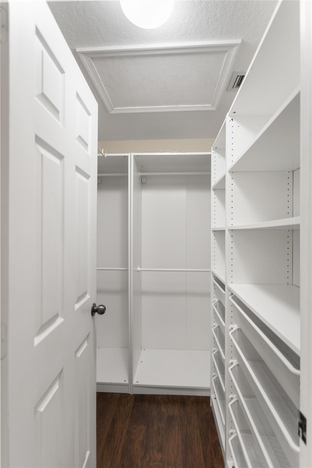 COVE III - Residential