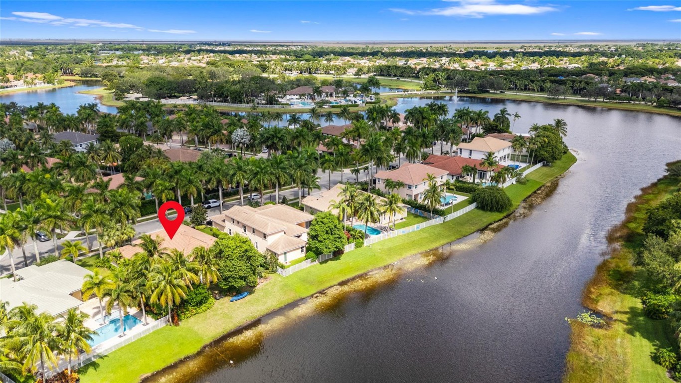 COVE III - Residential