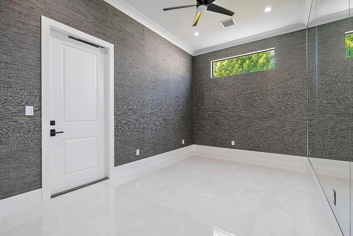 BAMBOO POINT - Residential