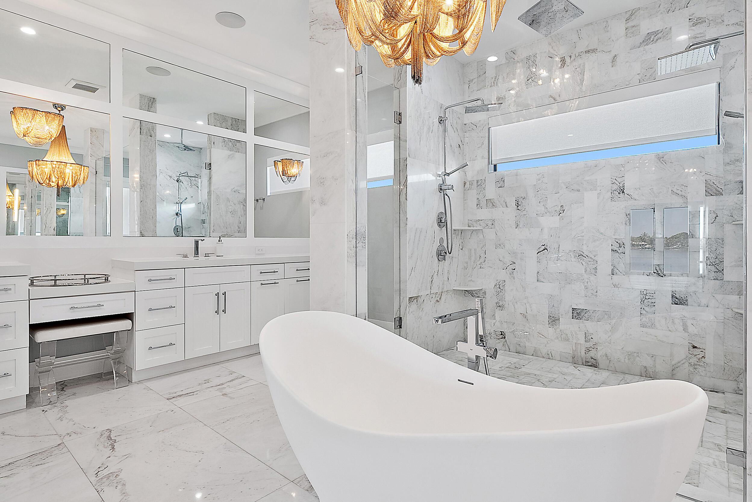 BAMBOO POINT - Residential