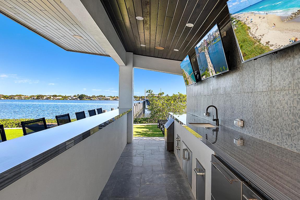 BAMBOO POINT - Residential