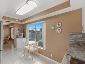 PALM GREENS AT VILLA DEL RAY CONDO II - Residential